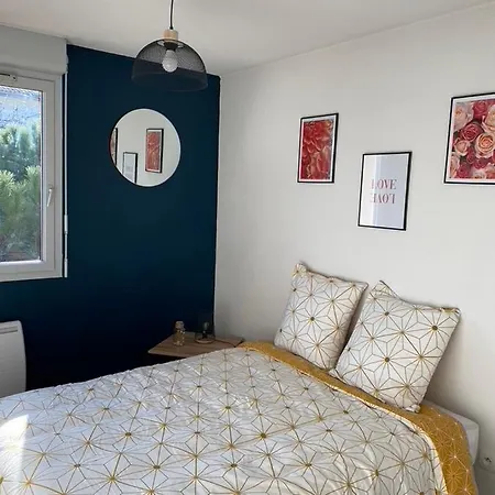 Rose T2 Ensoleille-piscine-parking Prive -fibre -balcon Toulouse