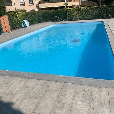 Apartment Rose T2 Ensoleille-piscine-parking Prive -fibre -balcon *